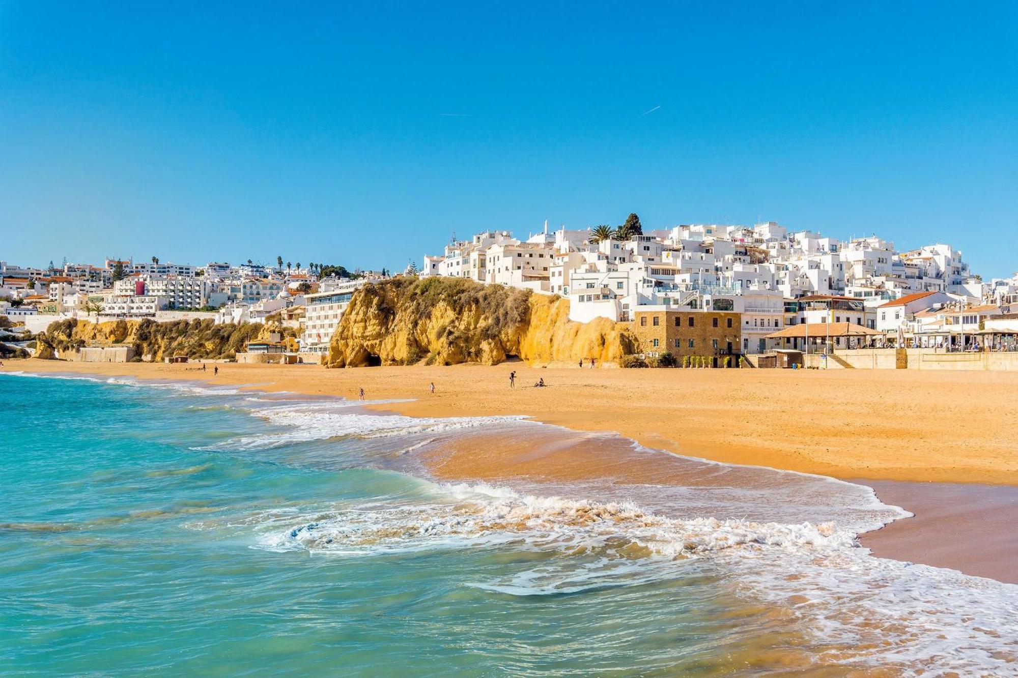 Albufeira Valley 2 With Pool By Homing Екстериор снимка